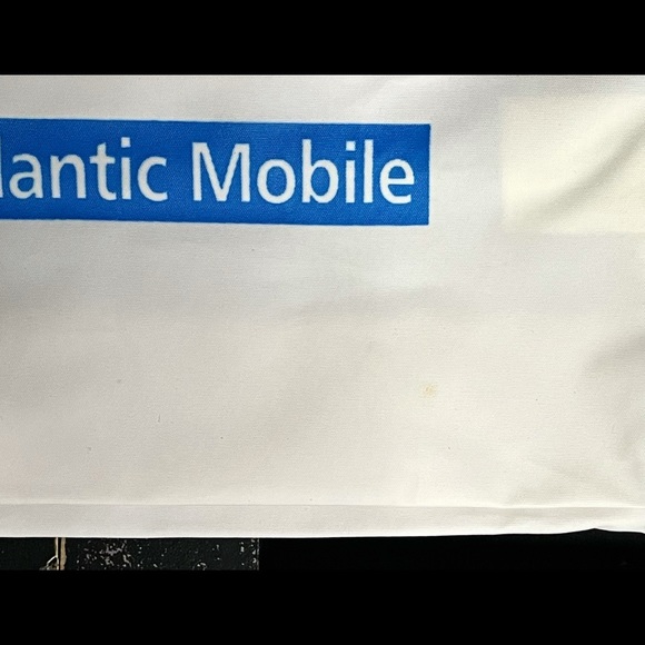 YANKEES Vintage Bell Atlantic Yankee Stadium 75th Anniversary Nylon Toiletry Bag - Picture 4 of 4